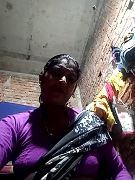 Savita992 online show from November 2025 05:58:02 PM