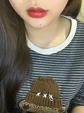 Linhtruong  online show from February 2026 03:54:01 AM