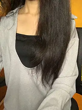 Nhinhi18 online show from October 2025 03:42:01 PM