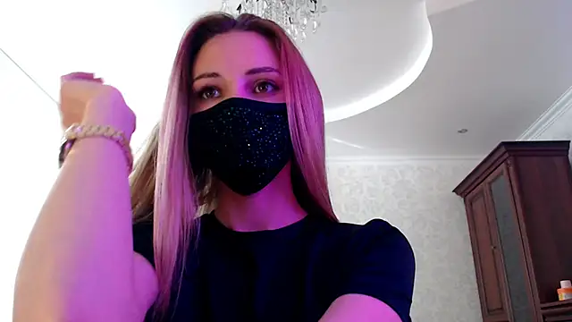 Snapshot of Iris_lave chatting on June 2026 03:47:01 PM Iris lave online show from June 2026 03:47:01 PM