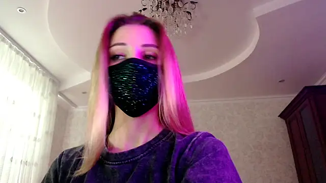Snapshot of Iris_lave chatting on June 2026 04:49:02 PM Iris lave online show from June 2026 04:49:02 PM