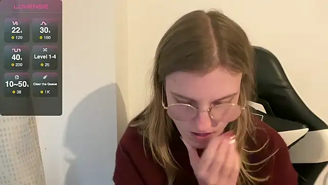 Snapshot of BustyKellyXXX chatting on December 2025 02:34:01 PM BustyKellyXXX online show from December 2025 02:34:01 PM