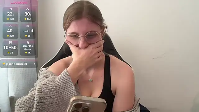 Snapshot of BustyKellyXXX chatting on February 2026 01:40:01 PM BustyKellyXXX online show from February 2026 01:40:01 PM