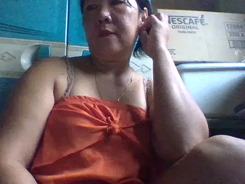 mommasexy29 online show from October 2025 10:43:02 PM
