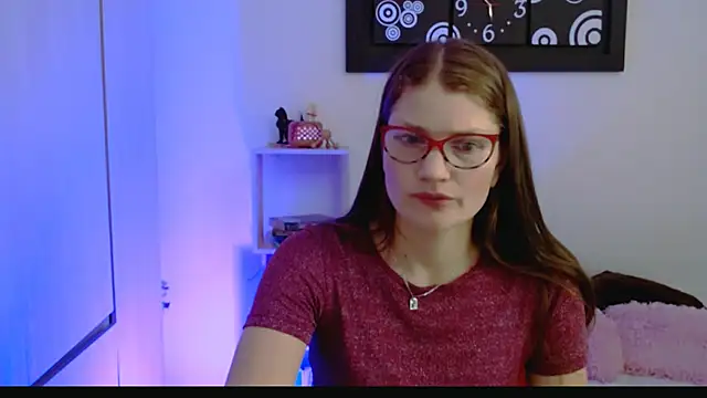 Snapshot of Camila-ventura chatting on May 2026 01:05:01 PM Camila-ventura online show from May 2026 01:05:01 PM