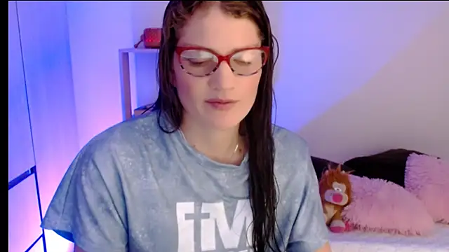 Snapshot of Camila-ventura chatting on June 2026 12:54:02 PM Camila-ventura online show from June 2026 12:54:02 PM