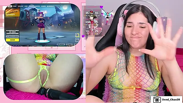 Snapshot of demi_chan chatting on September 2025 07:41:01 AM demi chan online show from September 2025 07:41:01 AM