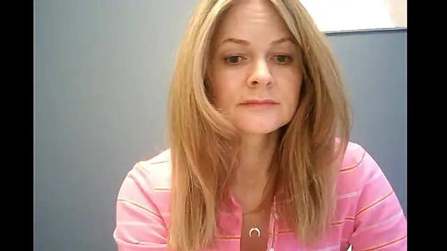 Snapshot of Ginger-bb chatting on January 2026 07:32:02 AM Ginger-bb online show from January 2026 07:32:02 AM