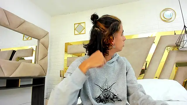 Snapshot of Ibratxandy chatting on October 2025 06:39:01 PM Ibratxandy online show from October 2025 06:39:01 PM