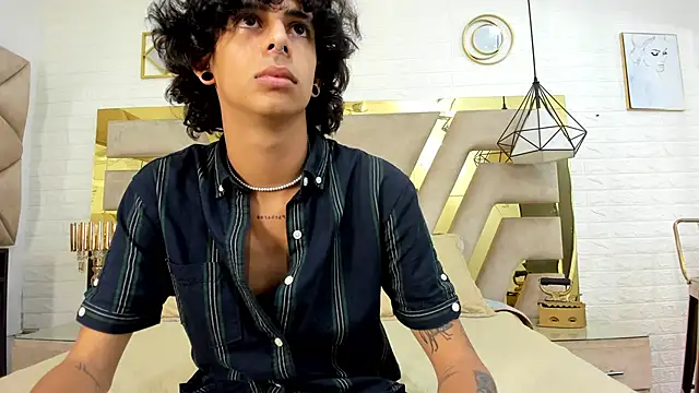 Snapshot of Ibratxandy chatting on November 2025 06:18:02 PM Ibratxandy online show from November 2025 06:18:02 PM