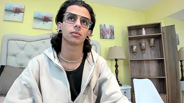 Snapshot of Ibratxandy chatting on December 2025 12:45:01 PM Ibratxandy online show from December 2025 12:45:01 PM