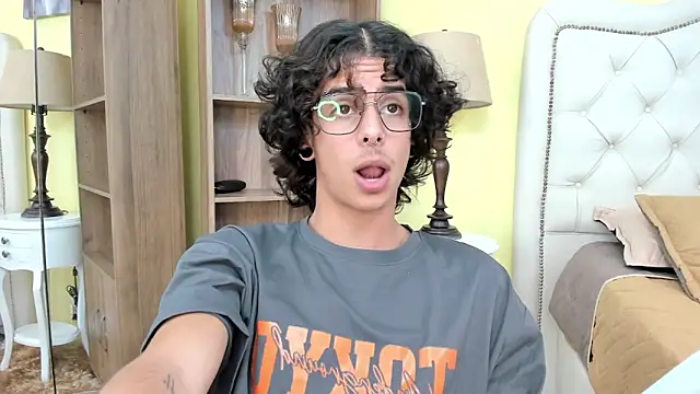 Snapshot of Ibratxandy chatting on January 2026 07:16:02 PM Ibratxandy online show from January 2026 07:16:02 PM