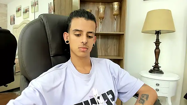 Snapshot of Ibratxandy chatting on February 2026 08:02:01 PM Ibratxandy online show from February 2026 08:02:01 PM