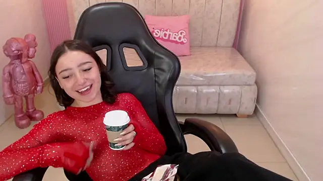 venuss09 s online show from February 2026 01:16:02 PM