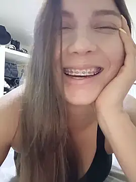 Snapshot of Arianna_Moss chatting on June 2026 10:01:02 PM Arianna Moss online show from June 2026 10:01:02 PM
