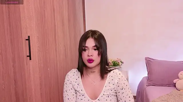 DulceDuarte online show from November 2025 04:14:02 AM