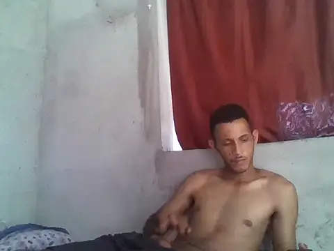 Snapshot of alanzinhofudedor chatting on October 2025 05:58:02 PM alanzinhofudedor online show from October 2025 05:58:02 PM