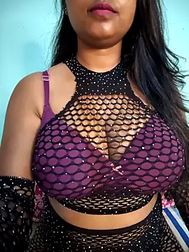 Snapshot of Ishu_Lovee chatting on February 2026 05:14:01 PM Ishu Lovee online show from February 2026 05:14:01 PM