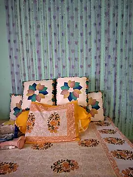 Ishu Lovee online show from April 2026 06:41:02 AM