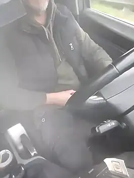 Snapshot of cazzoweb chatting on April 2026 03:50:01 PM cazzoweb online show from April 2026 03:50:01 PM