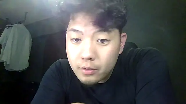 Snapshot of RYO-nonke chatting on May 2026 01:19:01 PM RYO-nonke online show from May 2026 01:19:01 PM