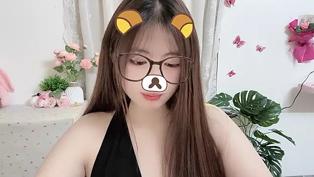 Snapshot of Amelia-babee chatting on June 2026 01:28:01 PM Amelia-babee online show from June 2026 01:28:01 PM