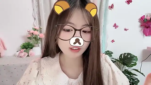 Snapshot of Amelia-babee chatting on June 2026 03:18:02 AM Amelia-babee online show from June 2026 03:18:02 AM
