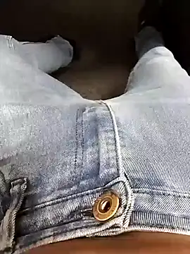 Ajayy01 online show from April 2026 03:42:02 PM