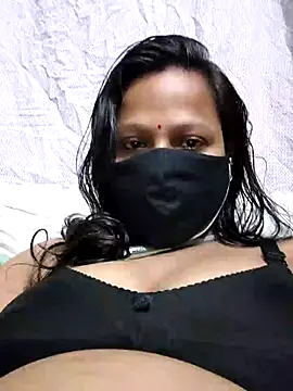 shalubhabhi69 online show from November 2025 05:12:01 PM