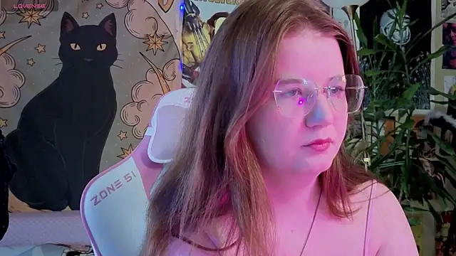 Sienna-Cow online show from April 2026 08:42:01 AM