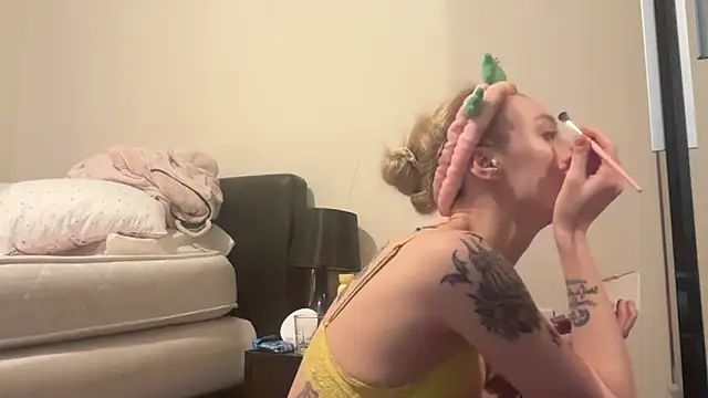 harleyblair online show from September 2025 06:19:02 PM