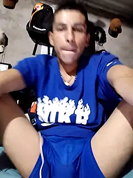 Tussi-amor online show from September 2025 03:27:02 AM