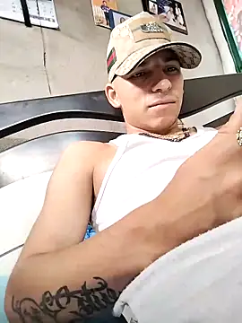 Tussi-amor online show from September 2025 03:04:01 PM