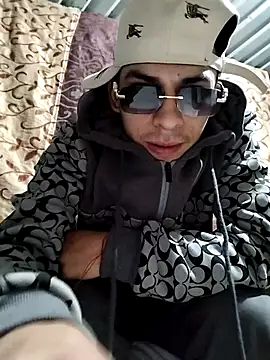 Tussi-amor online show from October 2025 05:47:02 AM