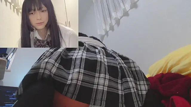 Snapshot of Mia032 chatting on September 2025 01:44:02 PM Mia032 online show from September 2025 01:44:02 PM