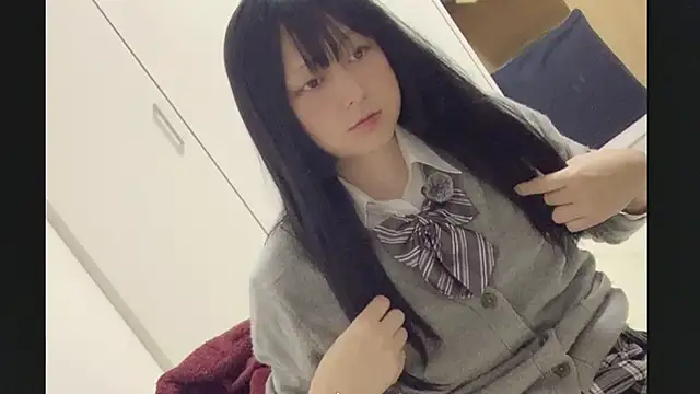 Snapshot of Mia032 chatting on November 2025 01:57:02 PM Mia032 online show from November 2025 01:57:02 PM