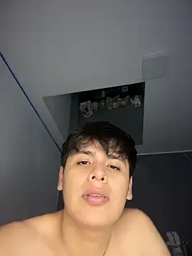 Kailertwink online show from April 2026 04:26:02 AM