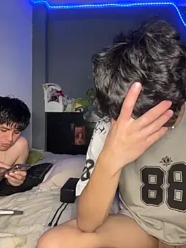 Snapshot of Kailertwink chatting on July 2026 08:41:01 PM Kailertwink online show from July 2026 08:41:01 PM