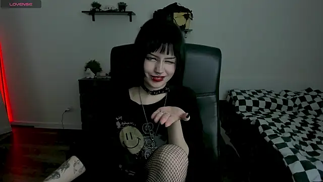 LiyaLuna online show from February 2026 05:05:02 PM