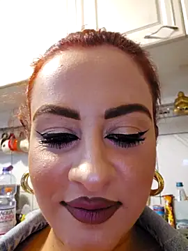 ShineBright88 online show from February 2026 08:18:01 PM