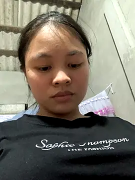 Snapshot of NhuFox chatting on September 2025 12:52:02 PM NhuFox online show from September 2025 12:52:02 PM