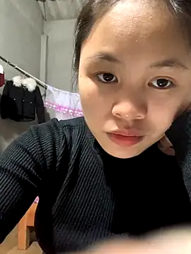 Snapshot of NhuFox chatting on November 2025 01:40:02 AM NhuFox online show from November 2025 01:40:02 AM