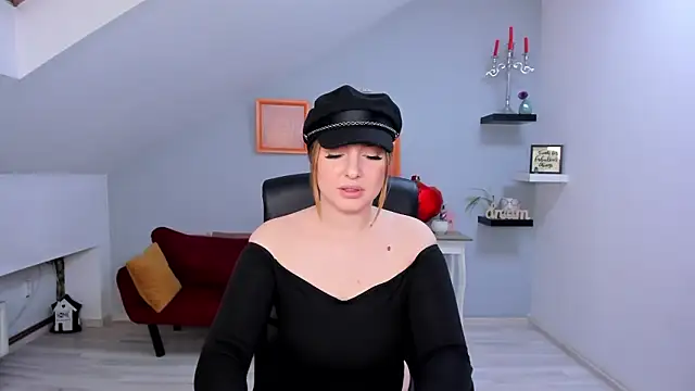 JaquelinLaurent online show from February 2026 08:40:01 PM