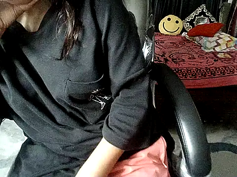 Anaconda-Mall online show from October 2025 04:05:02 PM