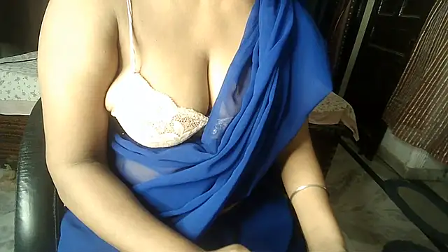 Snapshot of Anaconda-Mall chatting on July 2026 05:59:01 PM Anaconda-Mall online show from July 2026 05:59:01 PM