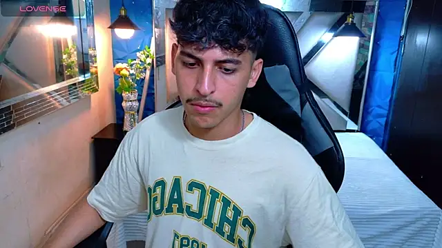 Alan Del Reyx online show from February 2026 02:32:02 AM