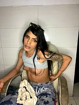 Lady Dirty444 online show from November 2025 07:52:02 AM