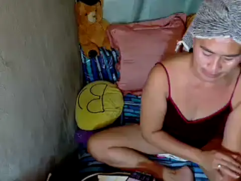 xxloveheart online show from October 2025 04:46:02 AM