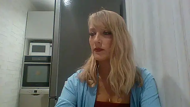 Vexxaa online show from October 2025 06:04:01 PM