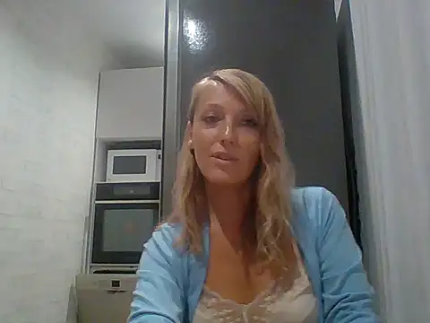 Vexxaa online show from October 2025 05:22:02 PM